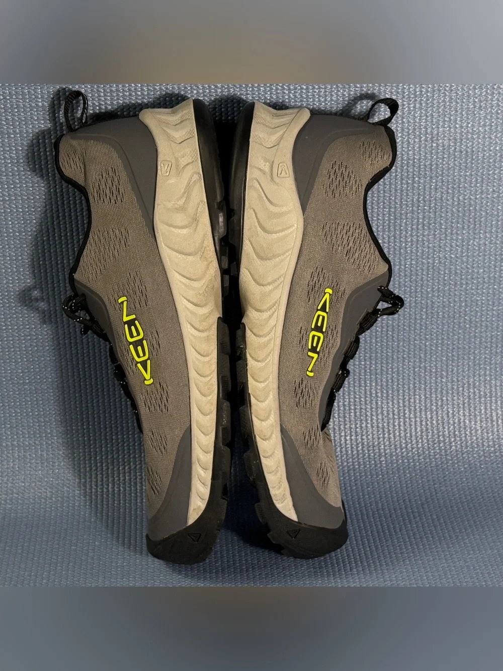 KEEN Men’s NXIS Speed Hiking Low Gray Athletic Shoes Size 11